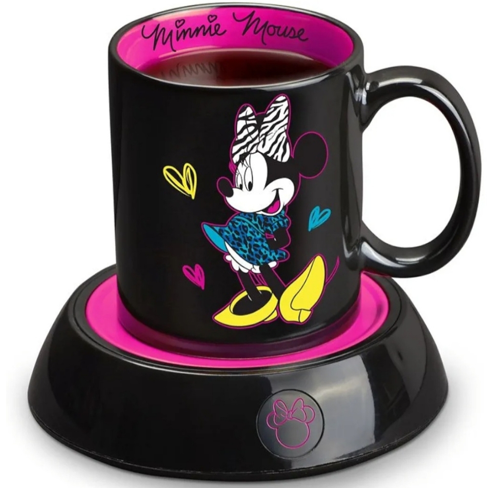 Minnie Mouse cup warmer with coffee cup